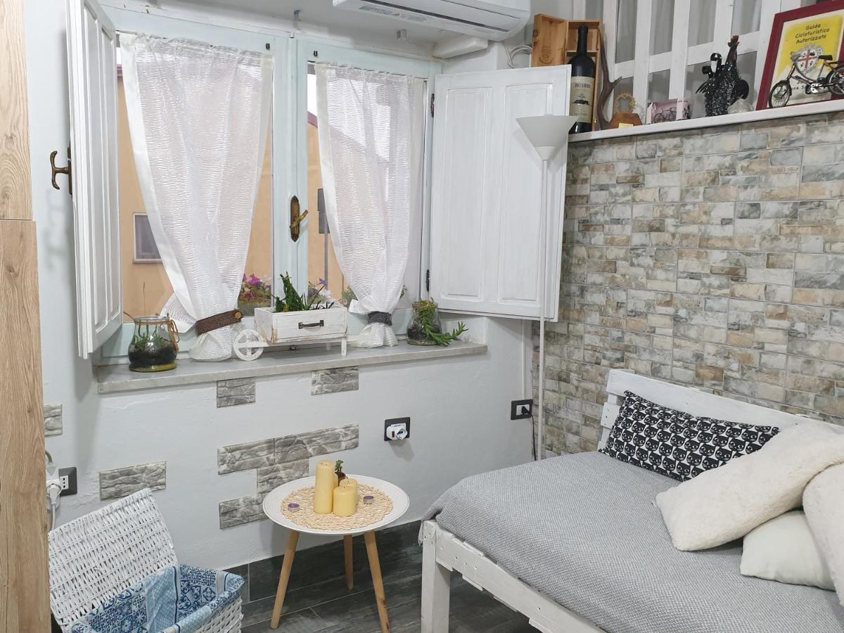 Casa Del Cicloturista Apartment Santadi Luaran gambar