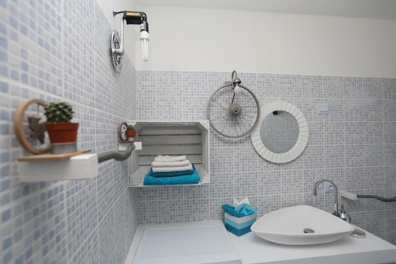 Casa Del Cicloturista Apartment Santadi Luaran gambar