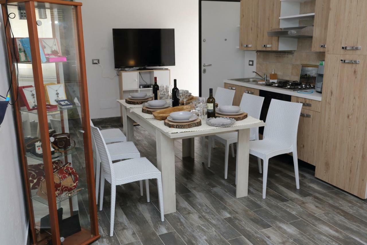 Casa Del Cicloturista Apartment Santadi Luaran gambar