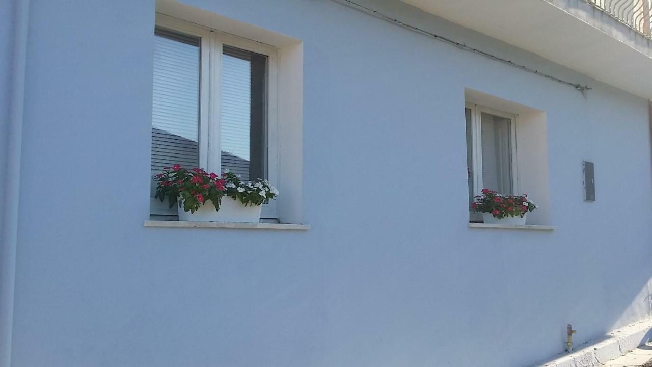 Casa Del Cicloturista Apartment Santadi Luaran gambar