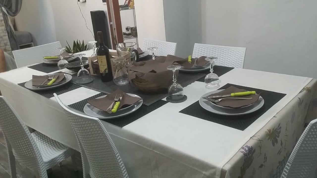 Casa Del Cicloturista Apartment Santadi Luaran gambar