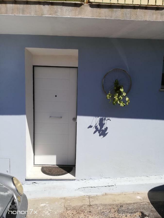 Casa Del Cicloturista Apartment Santadi Luaran gambar